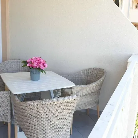 Apartments The View - Close To The Beach & Parking Trogir Zewnętrze zdjęcie