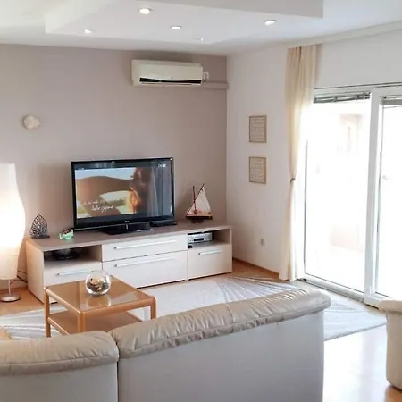 Apartments The View - Close To The Beach & Parking Trogir Zewnętrze zdjęcie
