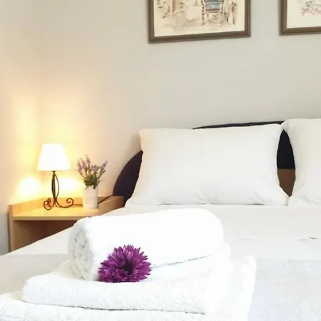 Apartments The View - Close To The Beach & Parking Trogir Zewnętrze zdjęcie