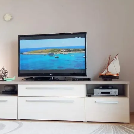 Apartments The View - Close To The Beach & Parking Trogir Zewnętrze zdjęcie